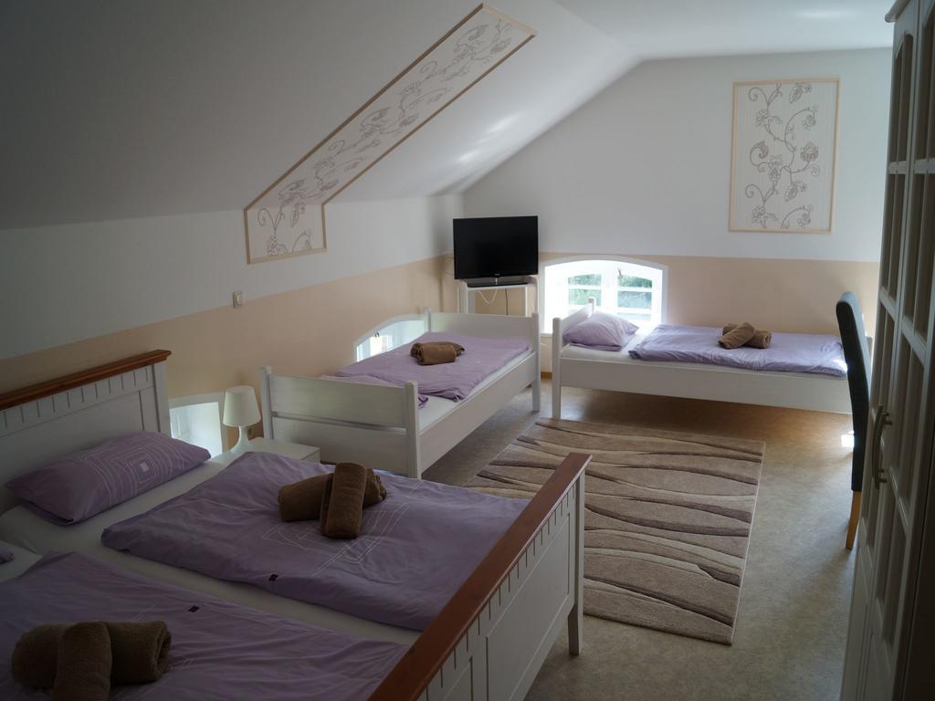Gasthuus Ulenhoff Hotel Westoverledingen Phòng bức ảnh