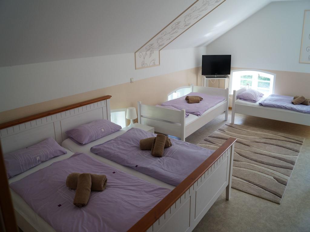 Gasthuus Ulenhoff Hotel Westoverledingen Phòng bức ảnh