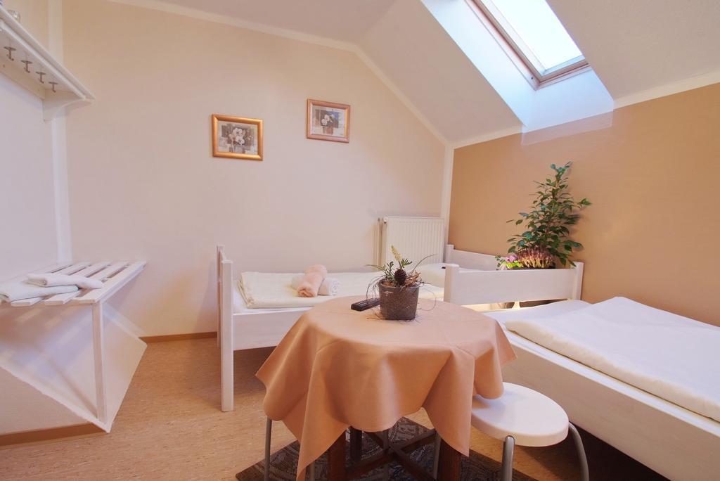 Gasthuus Ulenhoff Hotel Westoverledingen Phòng bức ảnh